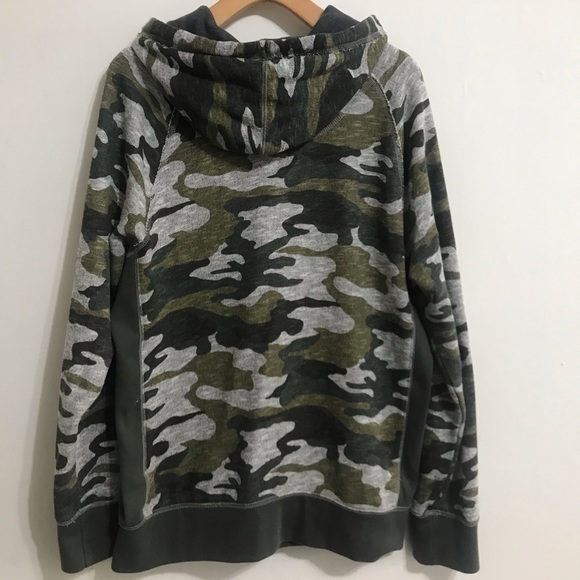 MOSSIMO SUPPLY CO.  Camo Jacket - Picture 2 of 3